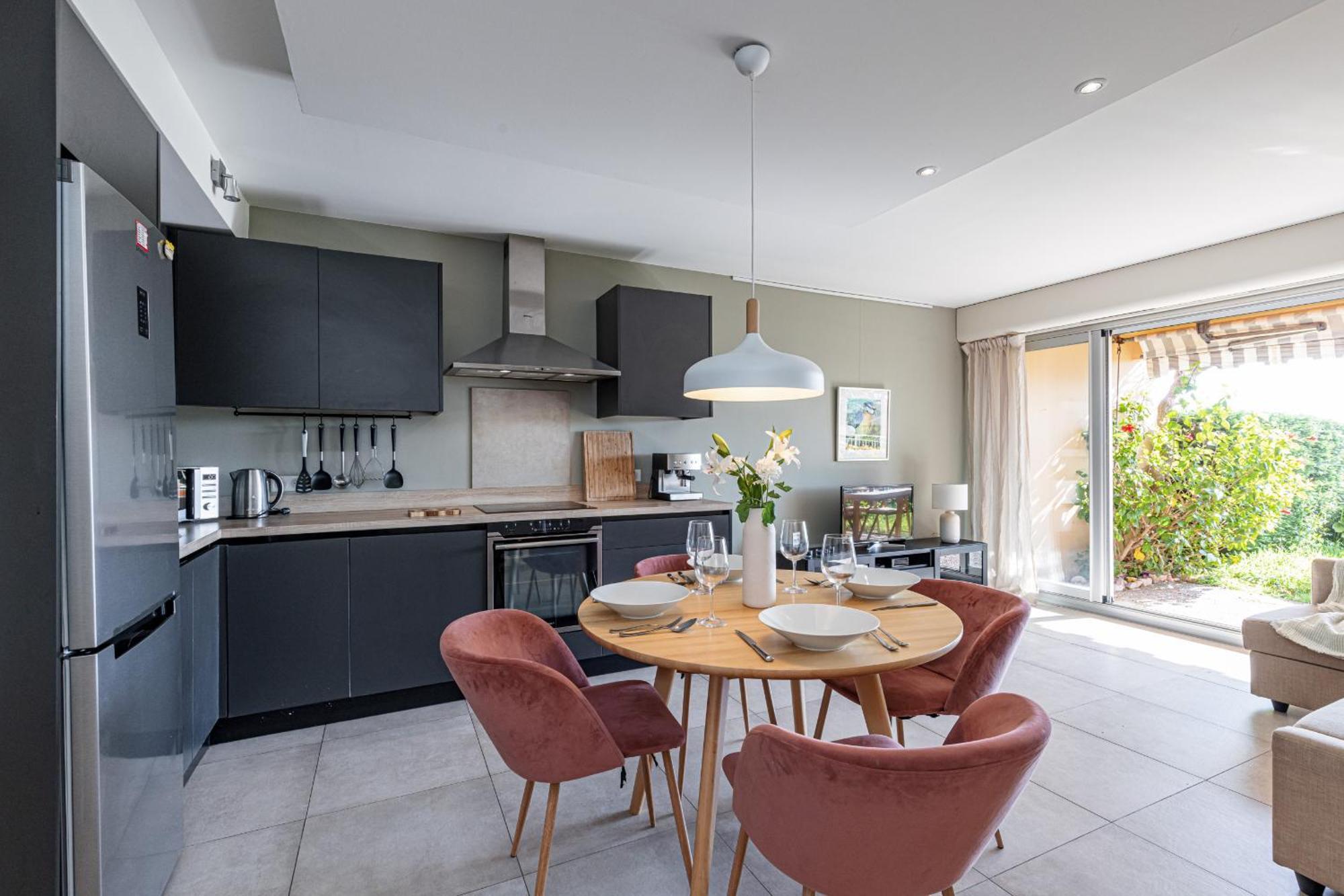 2 Bdr Villefranche-Sur-Mer Sea View Parking And Swimming Pool Buitenkant foto