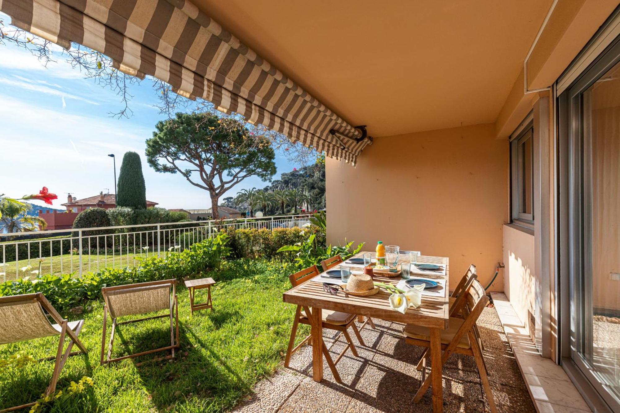2 Bdr Villefranche-Sur-Mer Sea View Parking And Swimming Pool Buitenkant foto